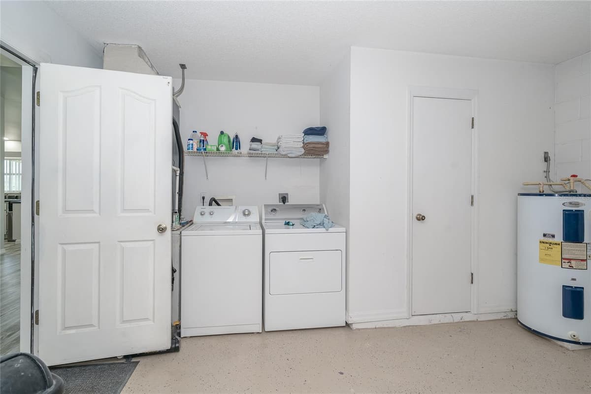 604 BOITNOTT LANE — photo 32 of 37