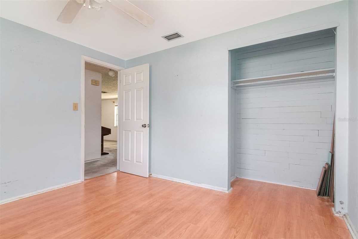 1024 VIKING DRIVE — photo 26 of 34