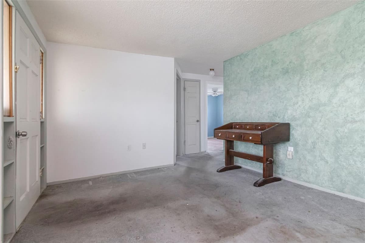 1024 VIKING DRIVE — photo 14 of 34