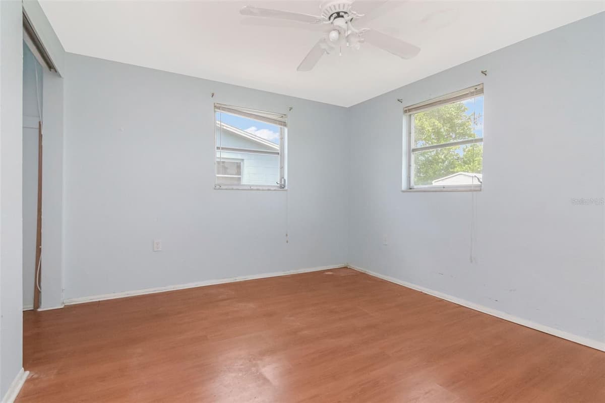 1024 VIKING DRIVE — photo 25 of 34