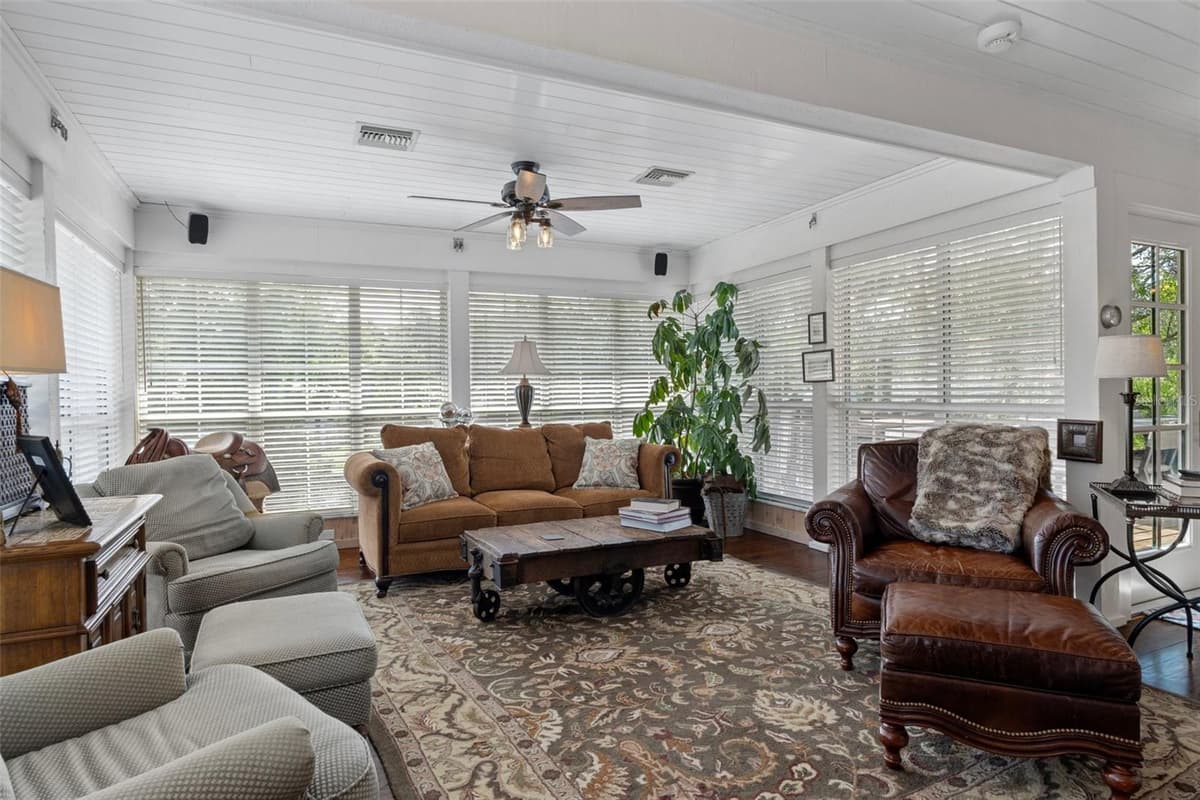 1035 APPALACHIAN TERRACE — photo 34 of 100