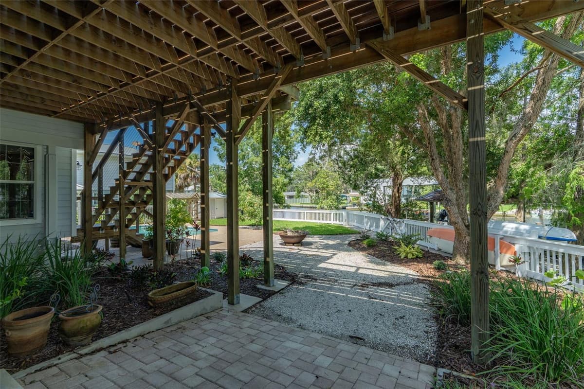 1035 APPALACHIAN TERRACE — photo 35 of 100