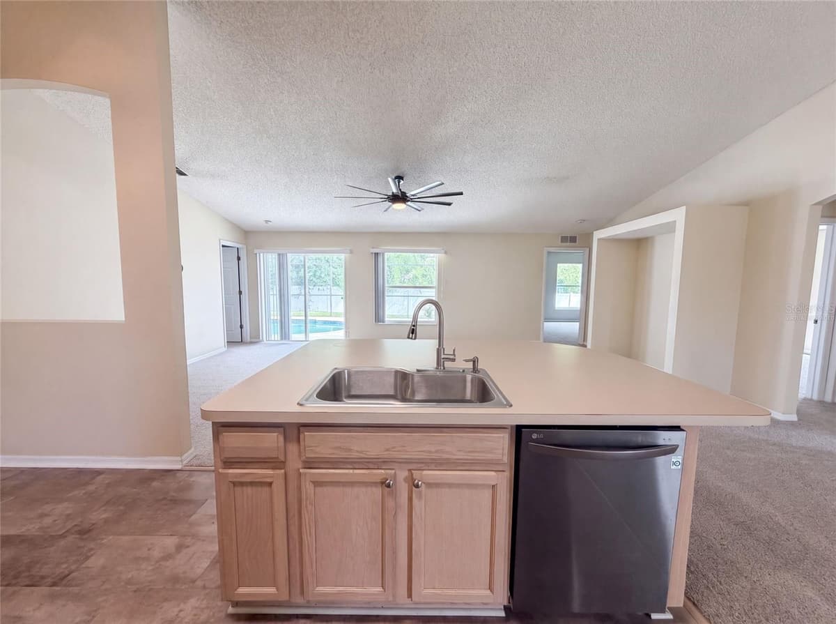 2366 BELEN DRIVE — photo 2 of 19
