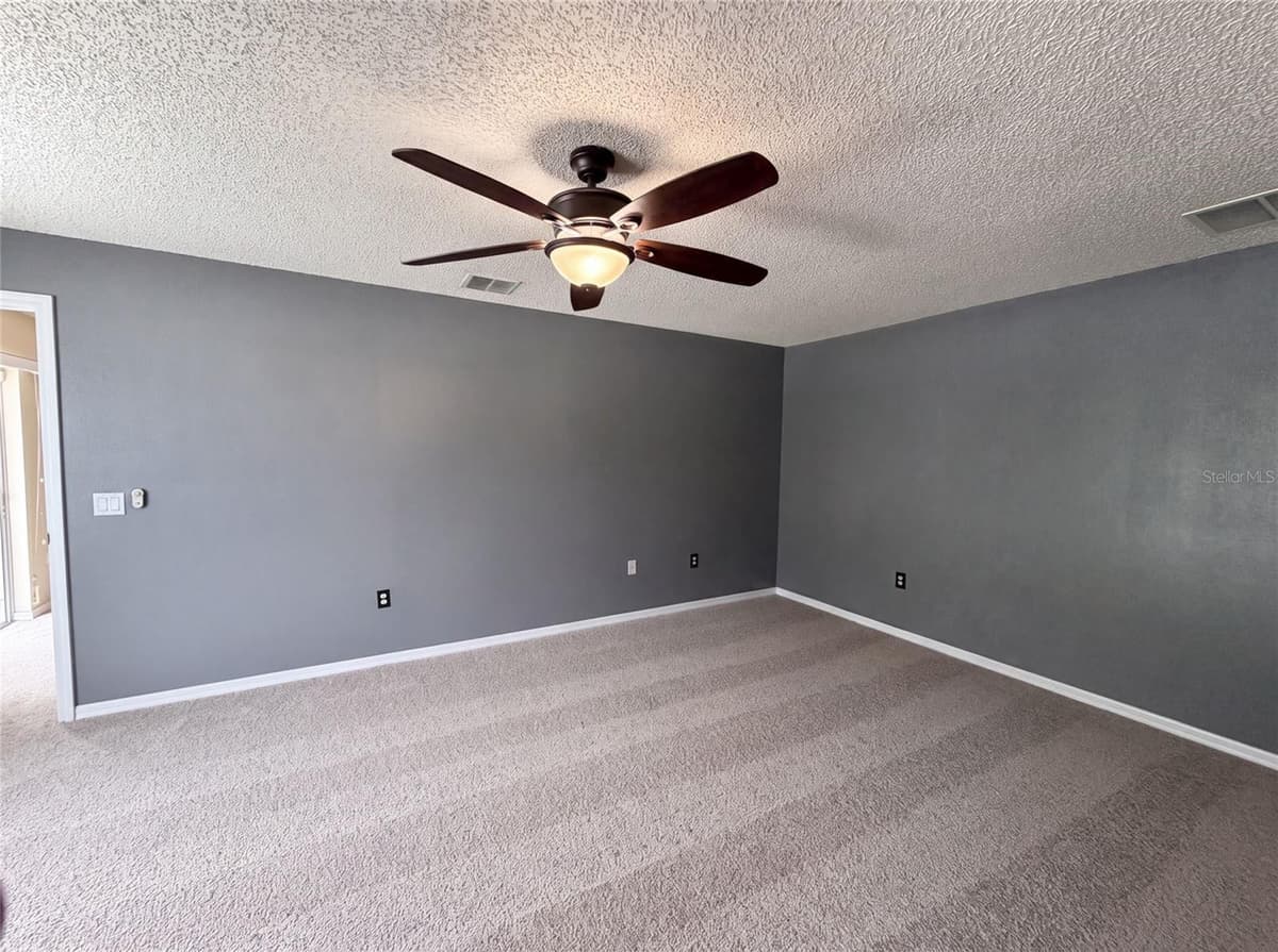 2366 BELEN DRIVE — photo 11 of 19