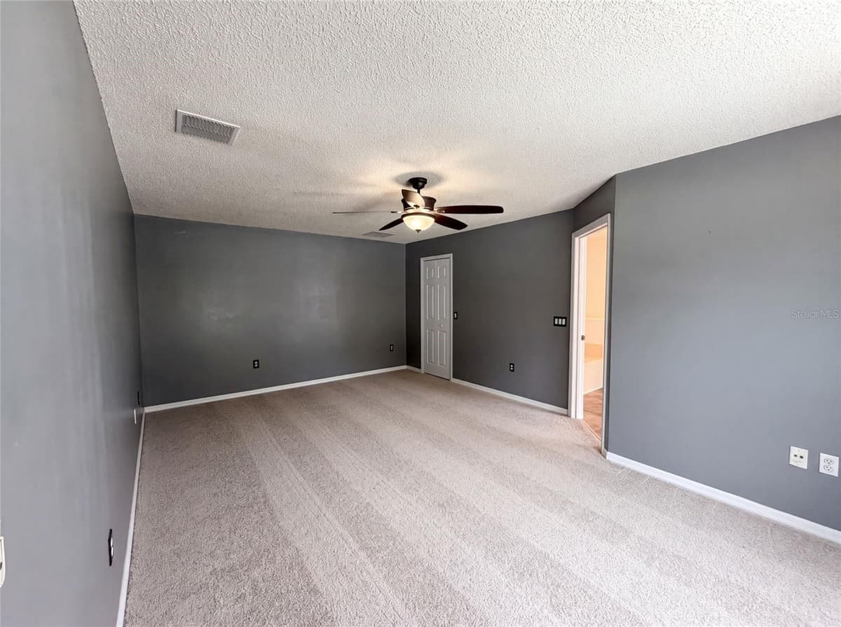 2366 BELEN DRIVE — photo 10 of 19