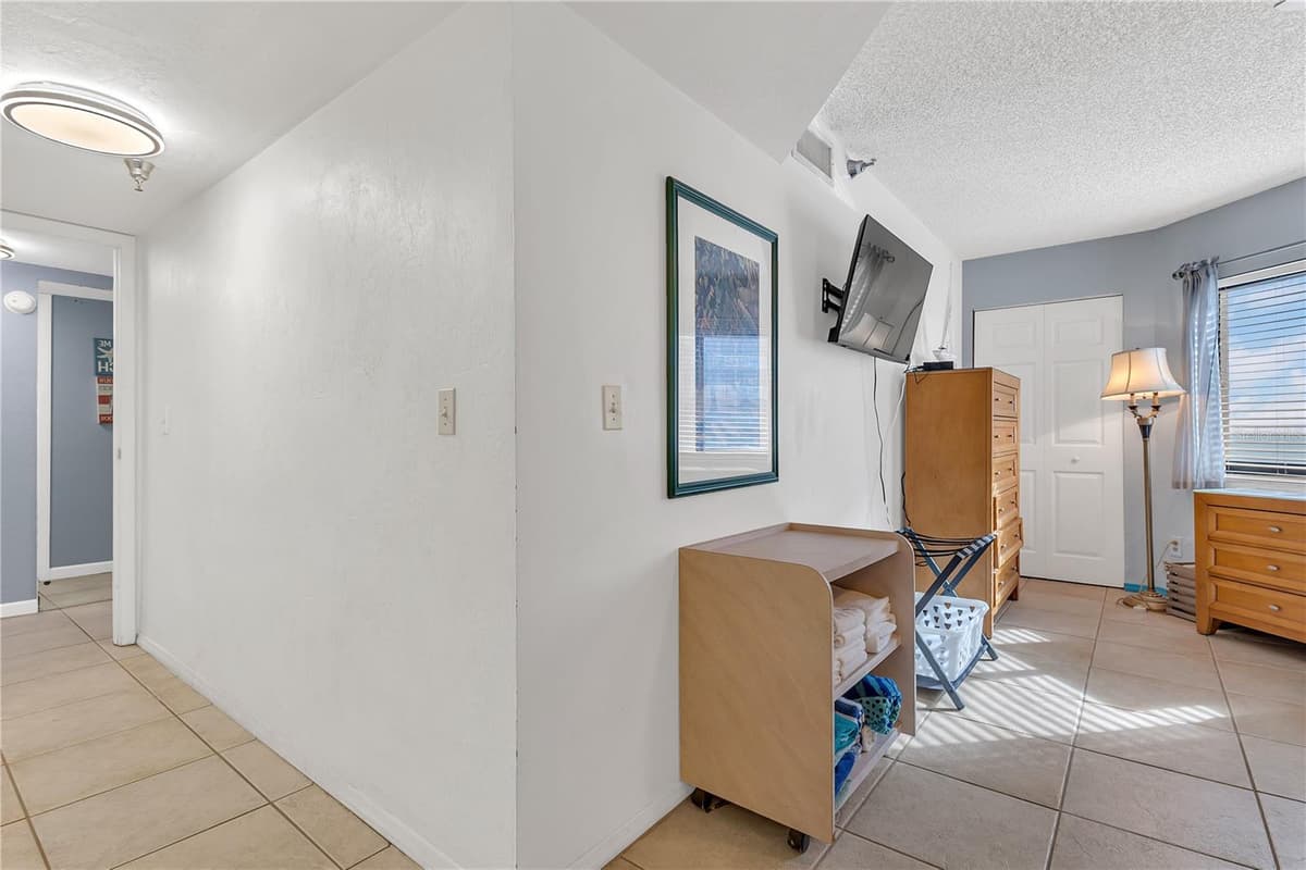 3647 ATLANTIC AVENUE — photo 10 of 30