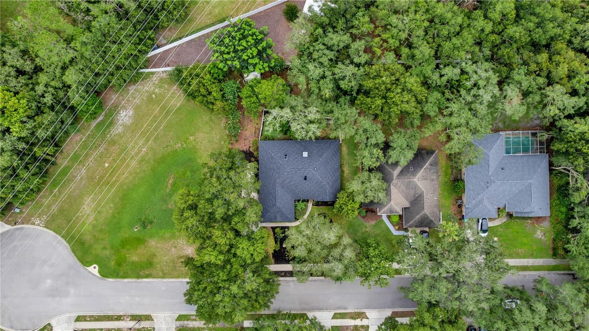 329 SUN OAKS COURT — photo 35 of 35