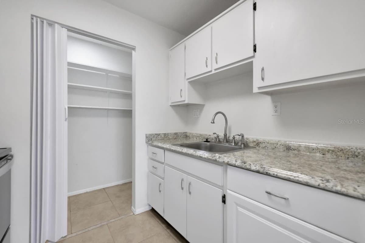1550 11TH STREET — photo 13 of 19