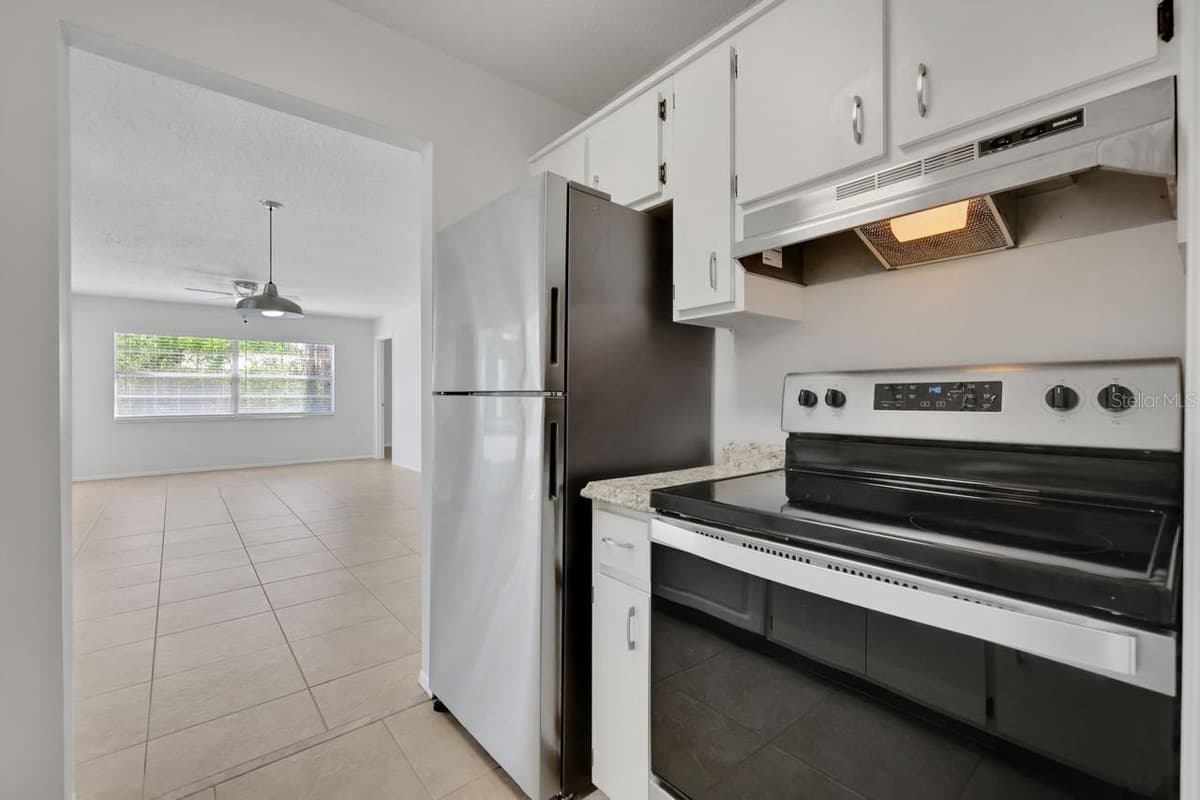 1550 11TH STREET — photo 15 of 19