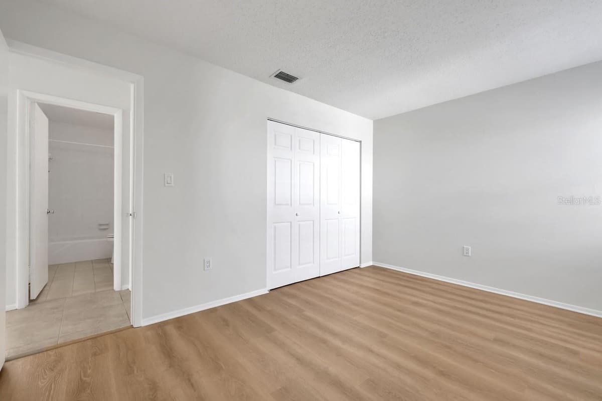 1550 11TH STREET — photo 12 of 19