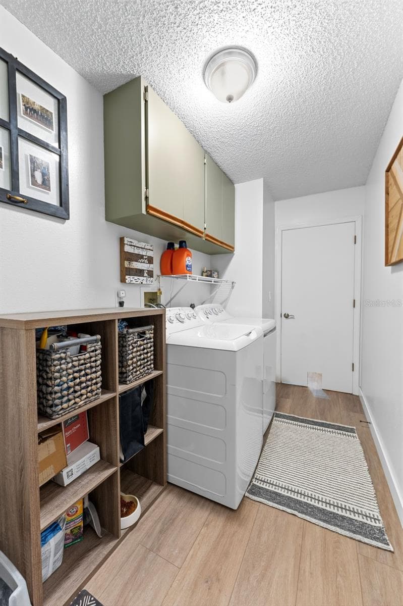 7226 HUMMINGBIRD LANE — photo 35 of 47