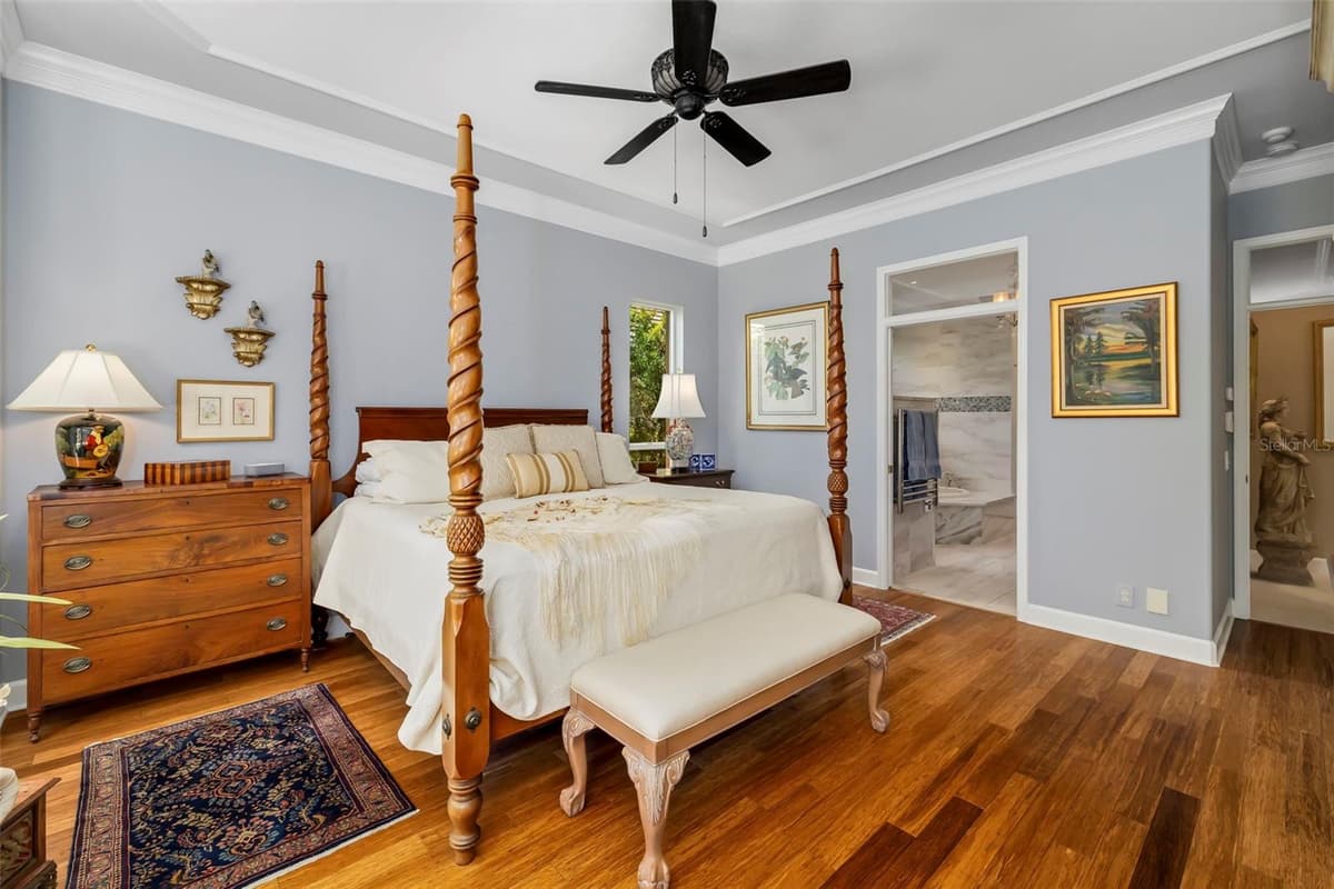 7215 CHATSWORTH COURT — photo 16 of 94