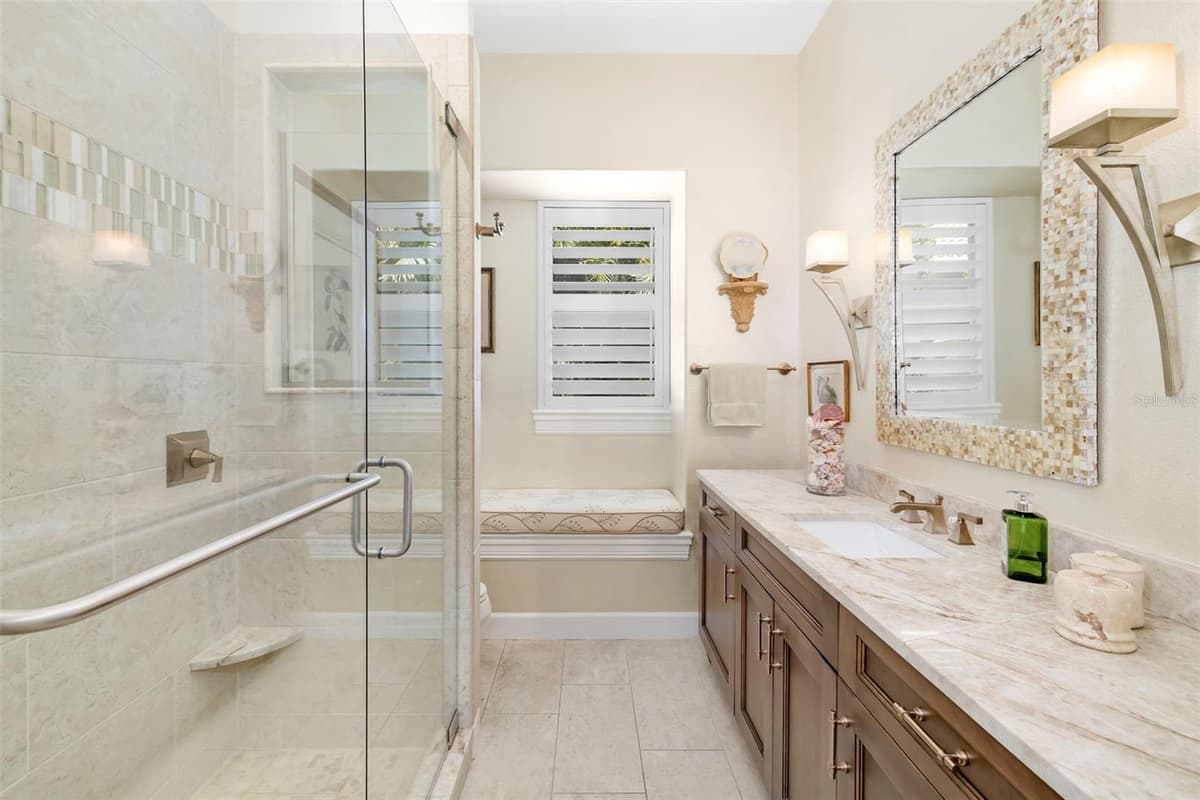 7215 CHATSWORTH COURT — photo 40 of 94