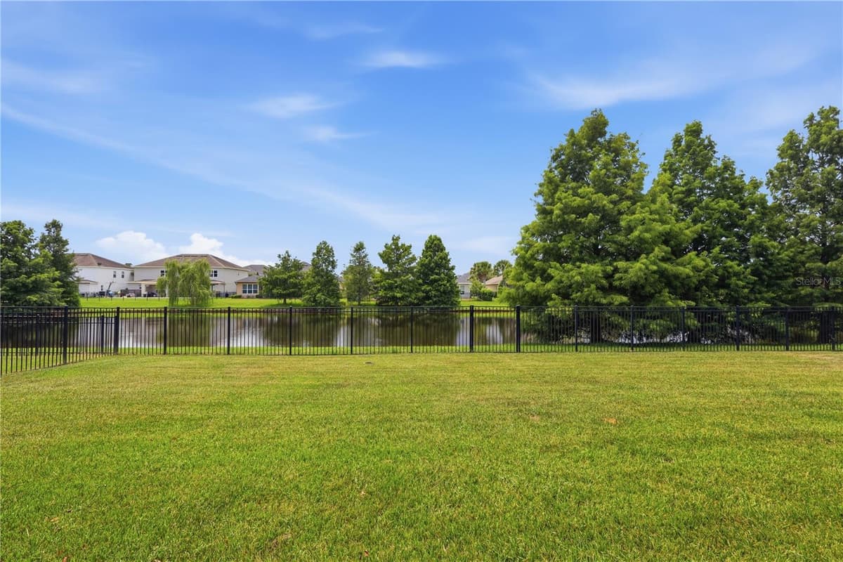 1177 FIELDSTONE CIRCLE — photo 3 of 50