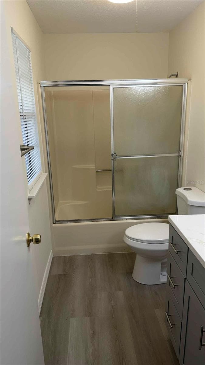 909 CHURCH AVENUE — photo 9 of 12