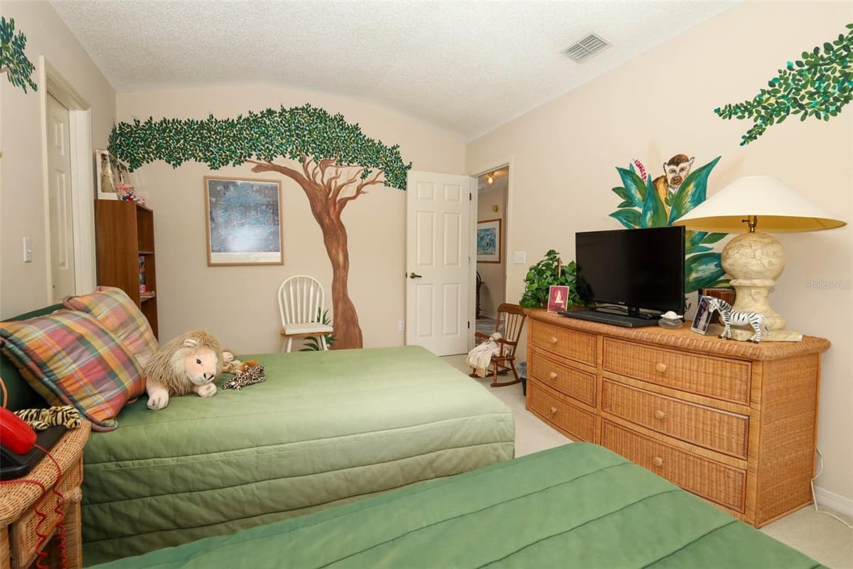 12879 WATERHAVEN CIRCLE — photo 39 of 77