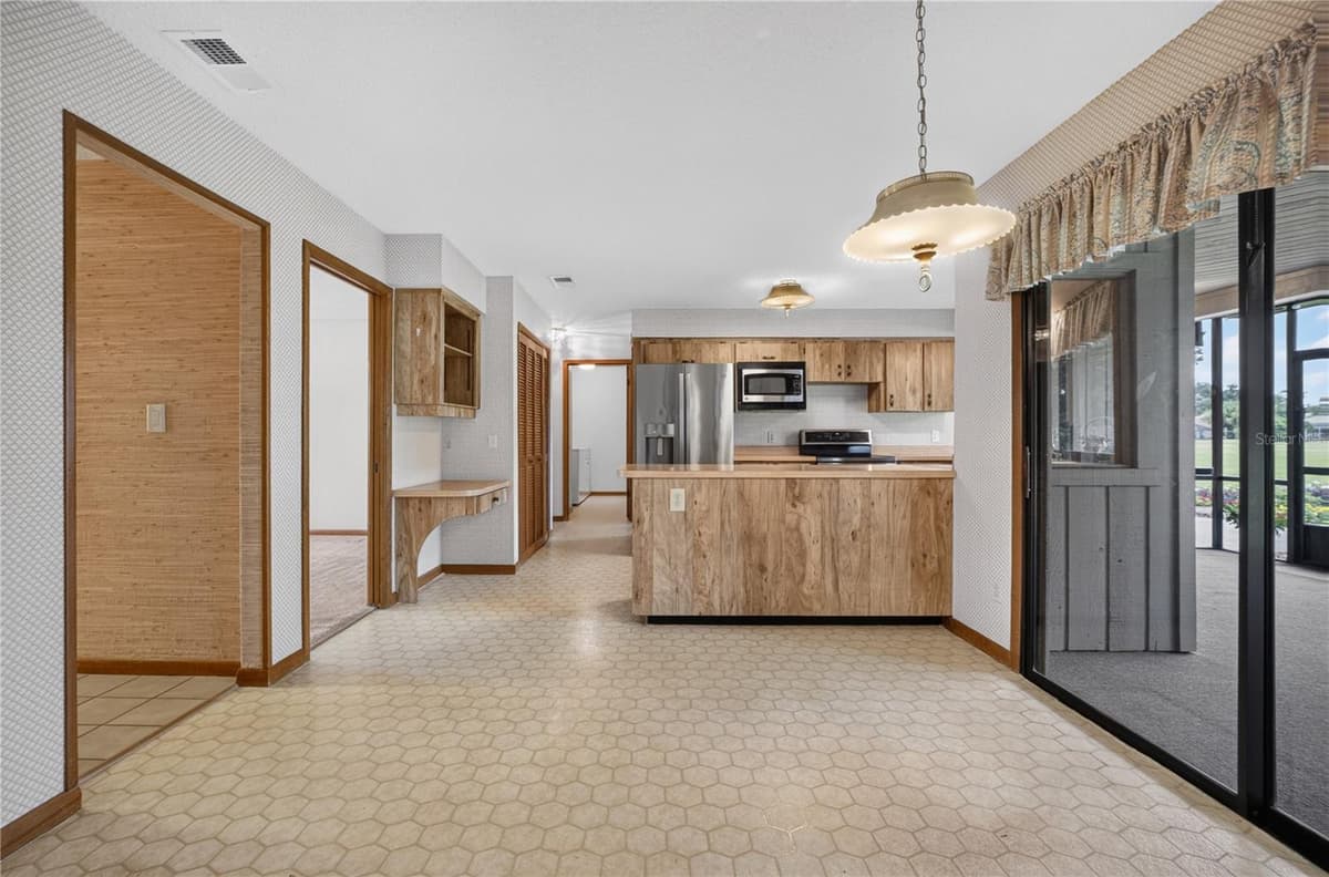 190 CANTERCLUB TRAIL — photo 21 of 53