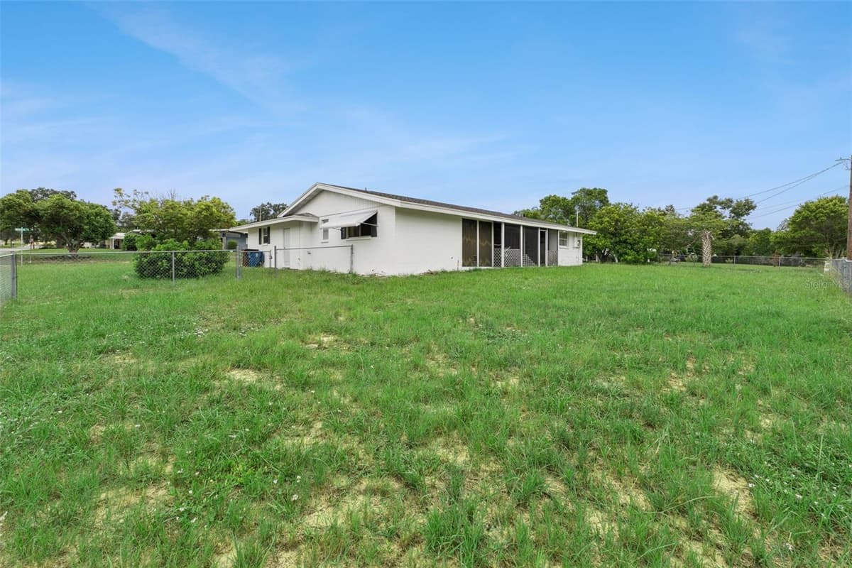 702 WILDABON AVENUE — photo 30 of 45