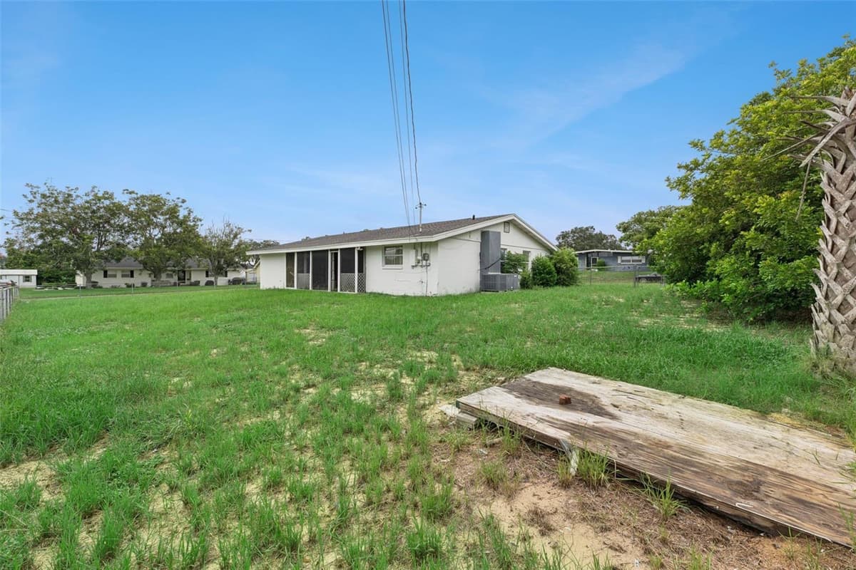 702 WILDABON AVENUE — photo 31 of 45