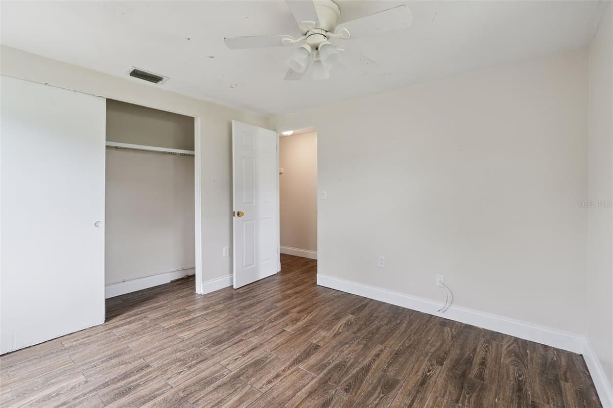 702 WILDABON AVENUE — photo 21 of 45
