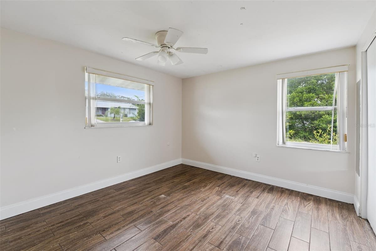 702 WILDABON AVENUE — photo 20 of 45