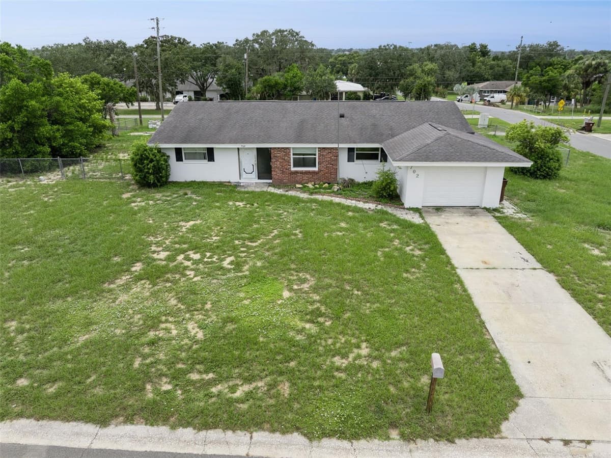 702 WILDABON AVENUE — photo 34 of 45