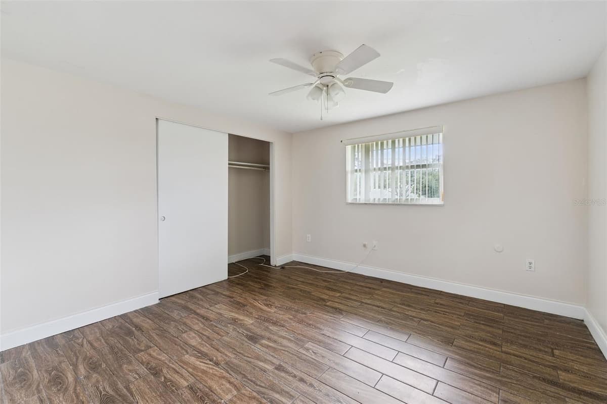 702 WILDABON AVENUE — photo 19 of 45