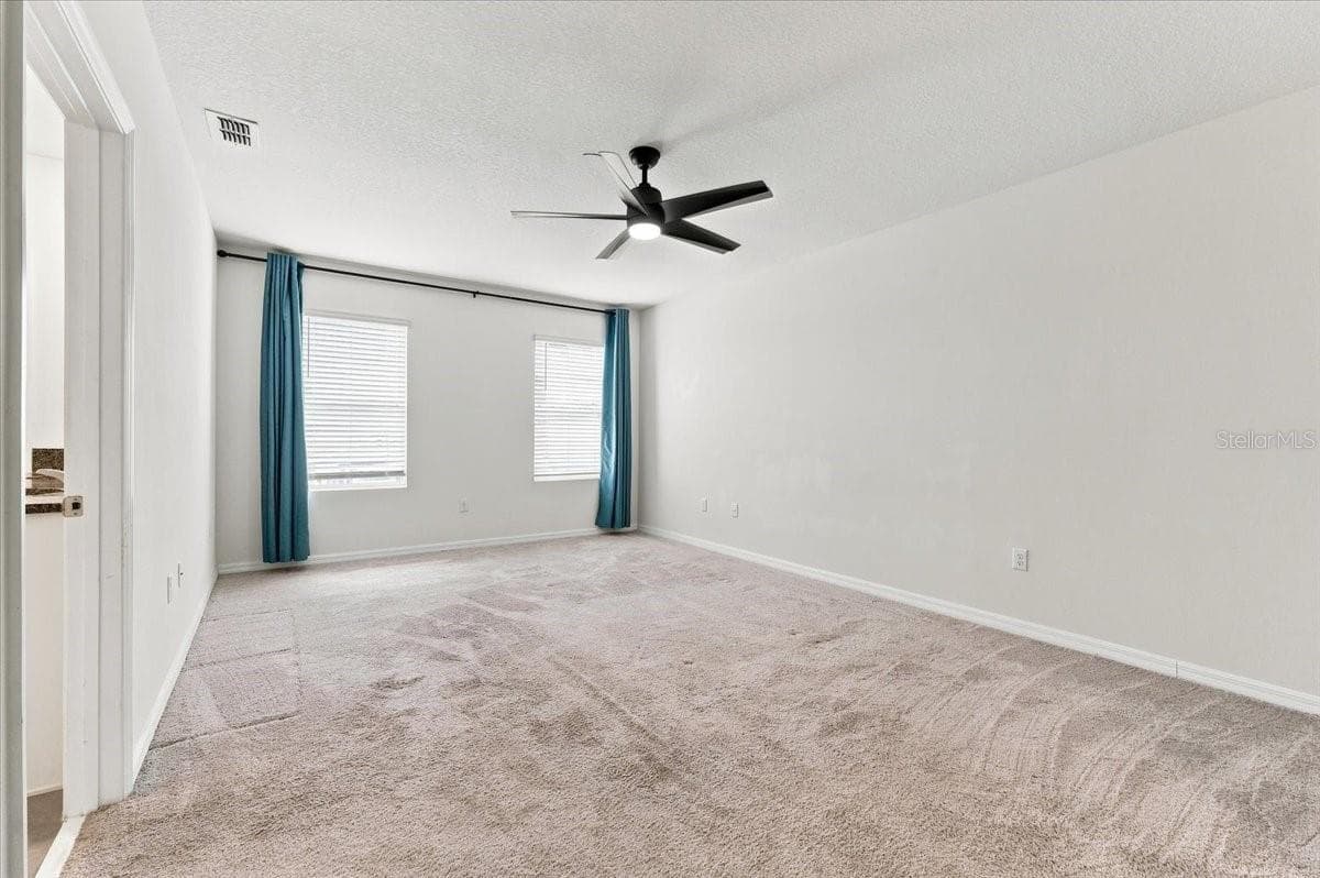 2934 LONG POND DRIVE — photo 17 of 40