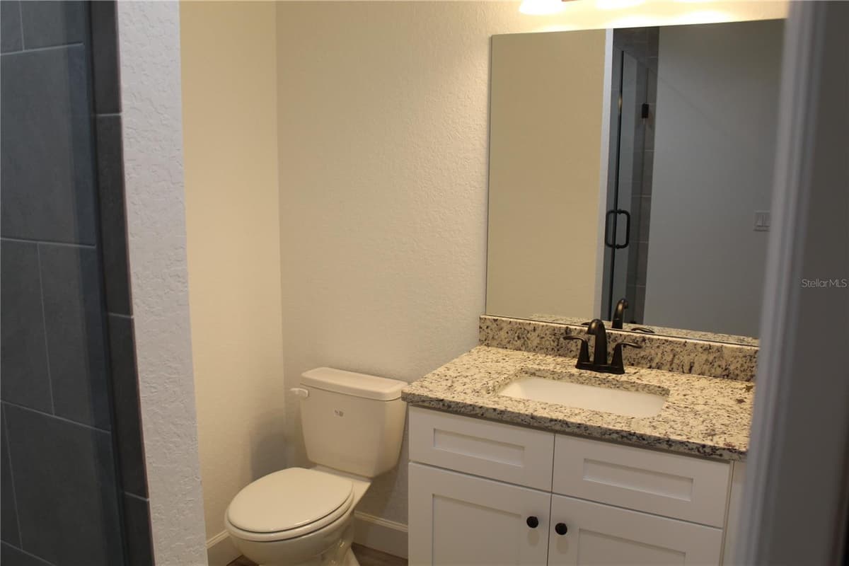 11629 145TH PLACE — photo 19 of 33