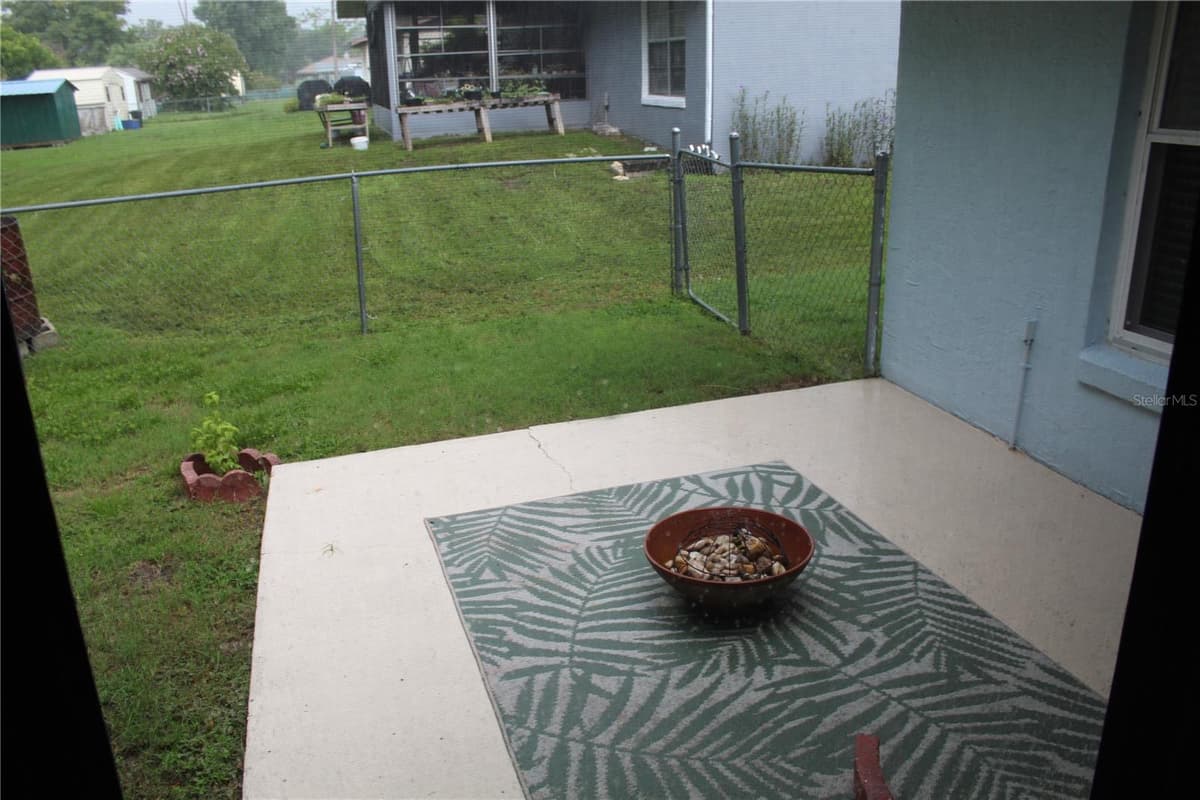 21110 PLANTATION STREET — photo 46 of 51