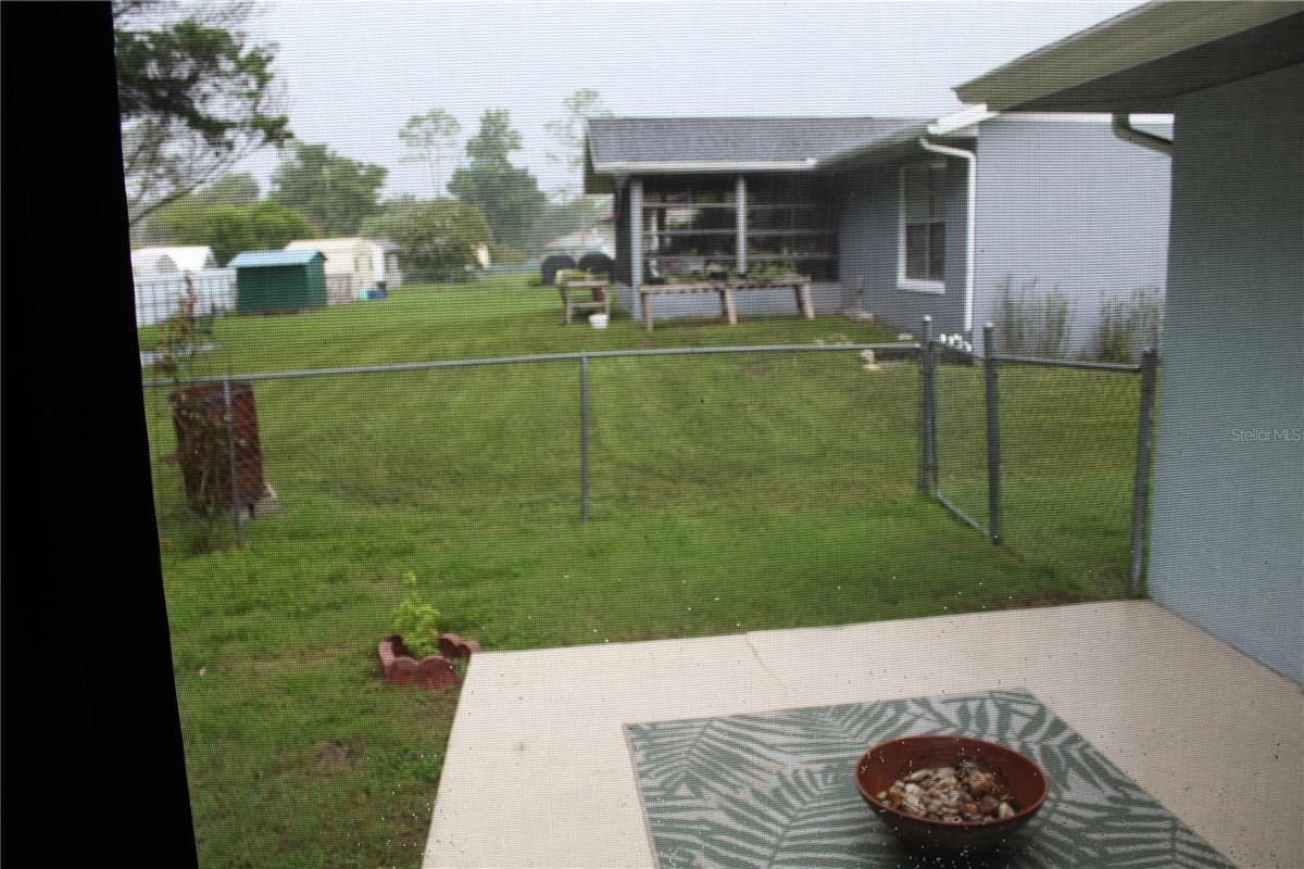 21110 PLANTATION STREET — photo 47 of 51