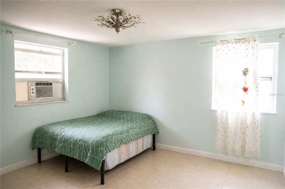 636 DOGWOOD COURT — photo 12 of 14