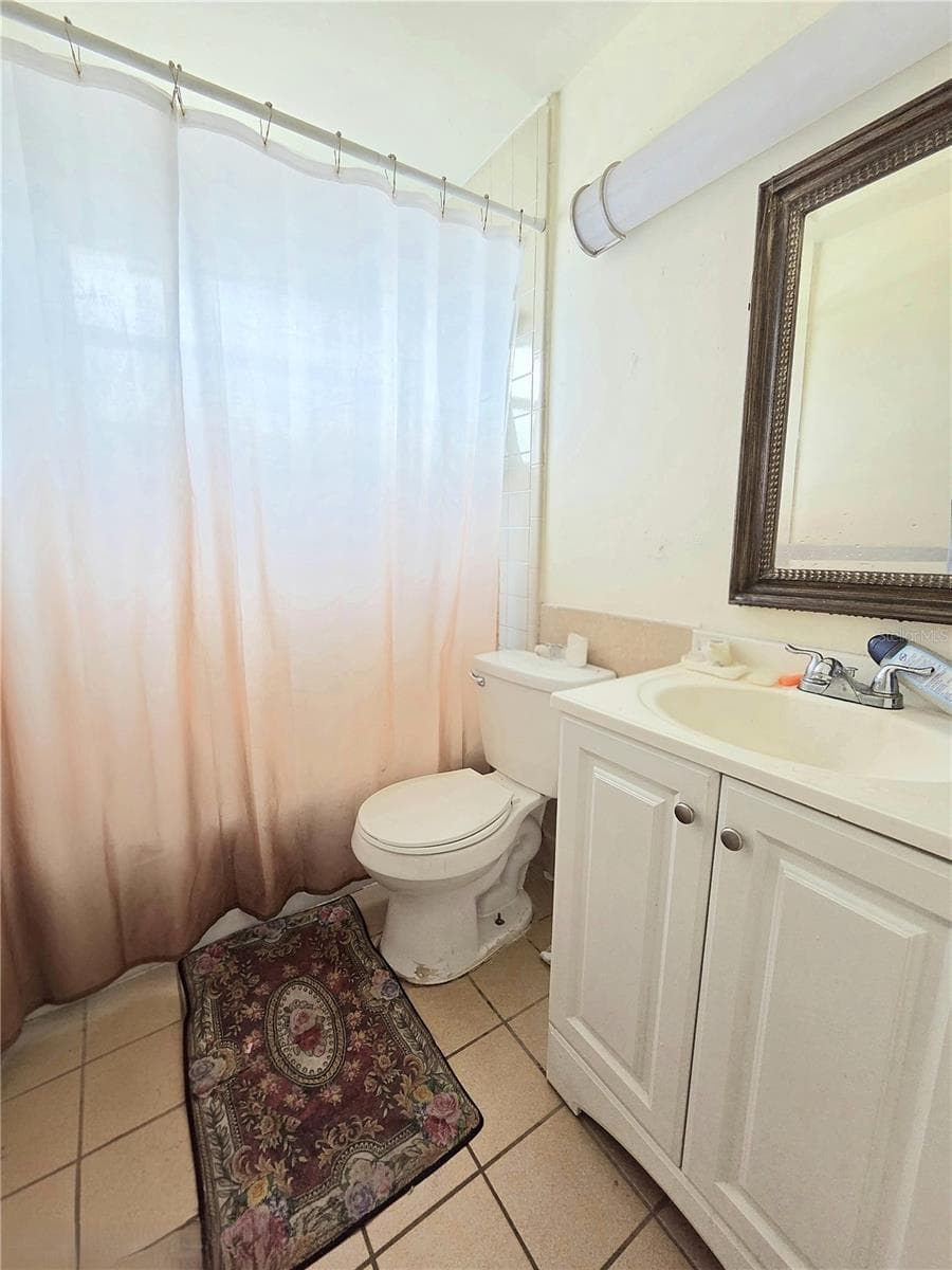 636 DOGWOOD COURT — photo 6 of 14