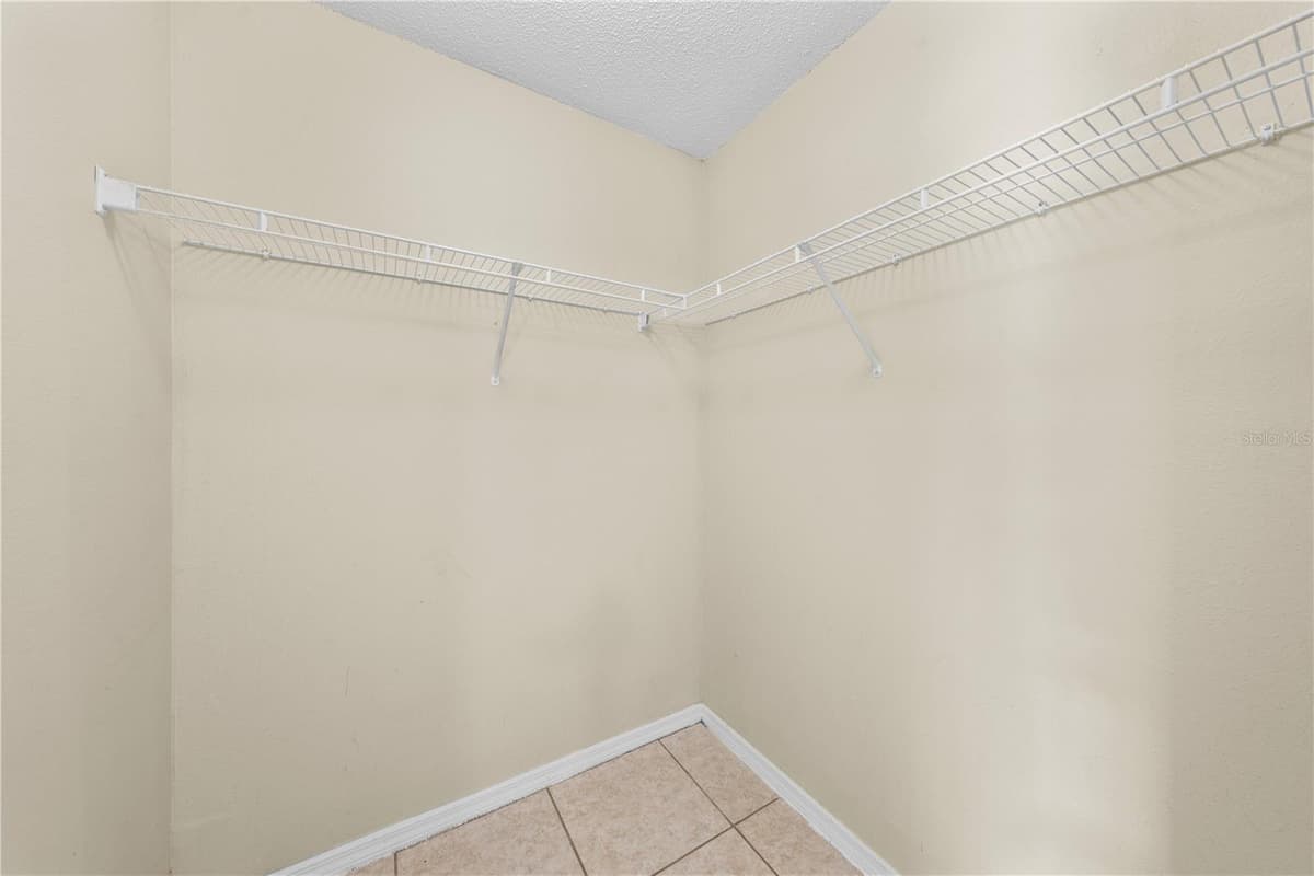 688 JAGUAR COURT — photo 15 of 43