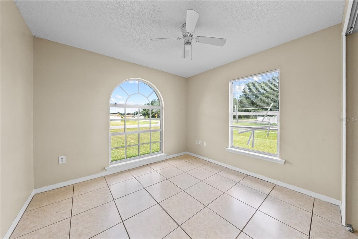 688 JAGUAR COURT — photo 17 of 43
