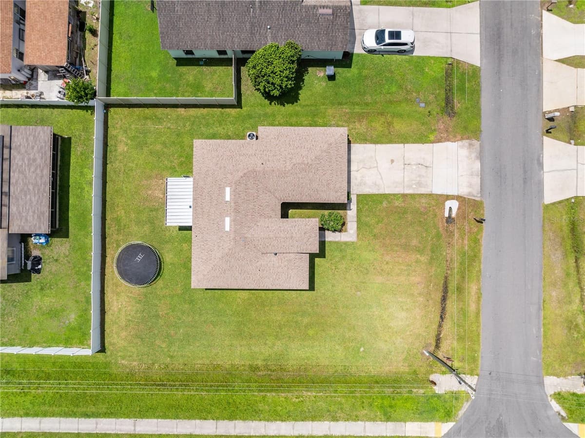 688 JAGUAR COURT — photo 33 of 43