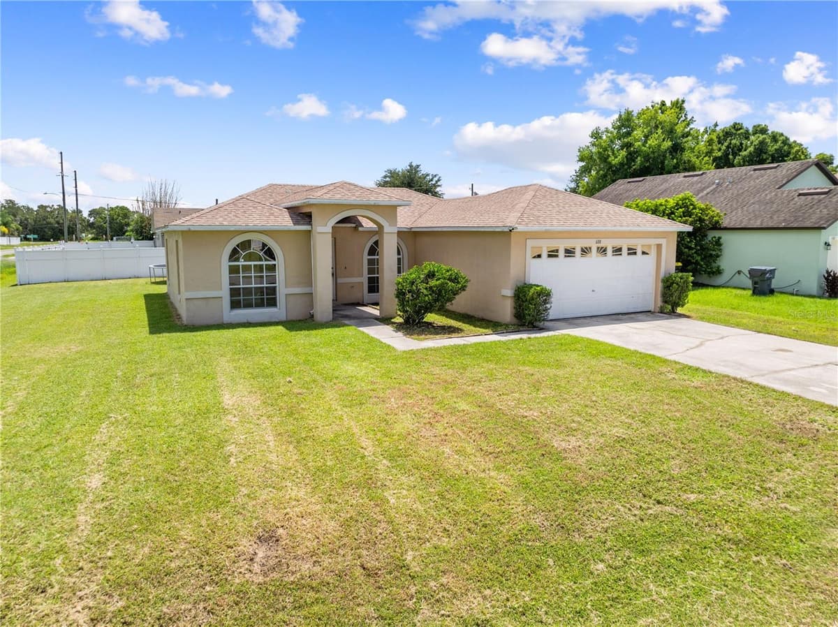 688 JAGUAR COURT — photo 2 of 43