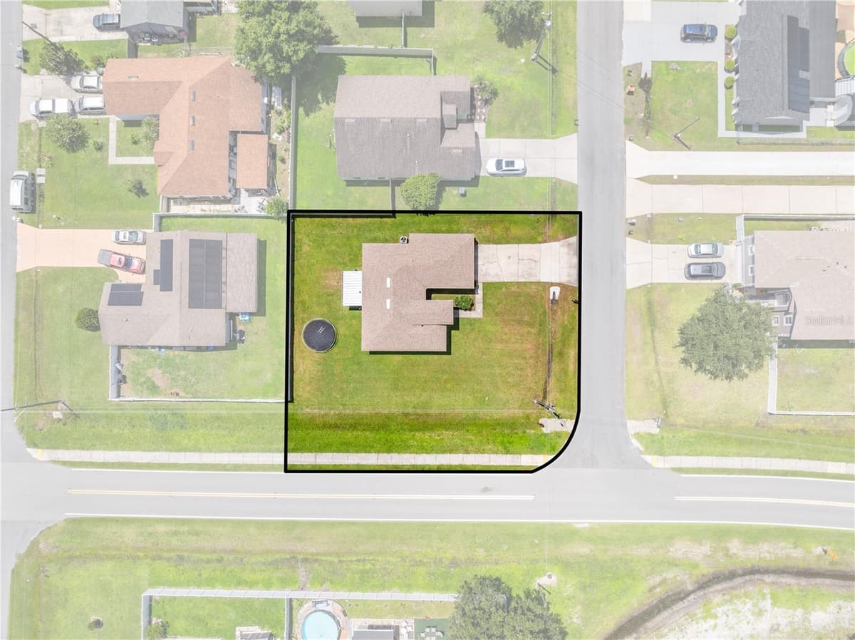688 JAGUAR COURT — photo 32 of 43