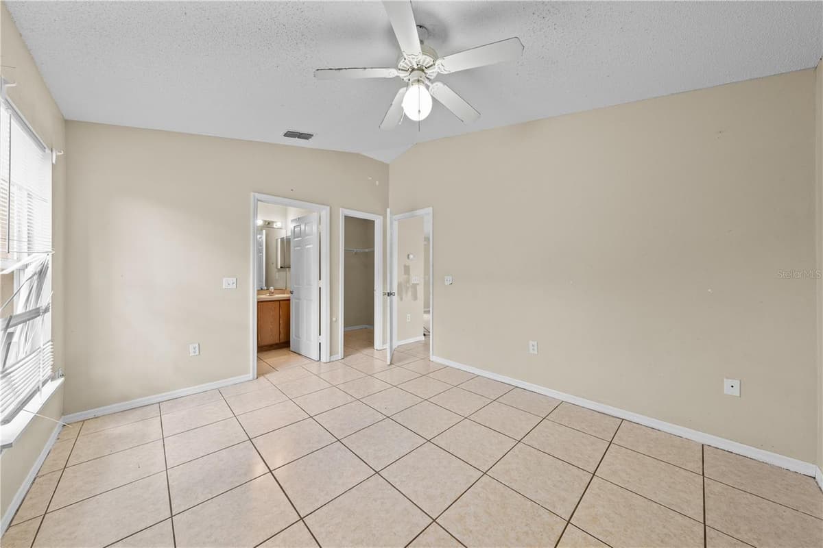 688 JAGUAR COURT — photo 13 of 43