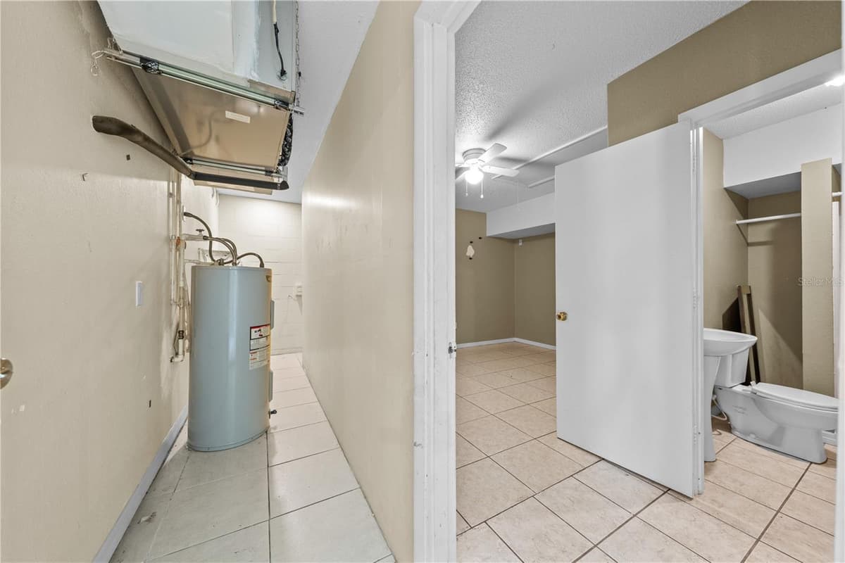 688 JAGUAR COURT — photo 23 of 43