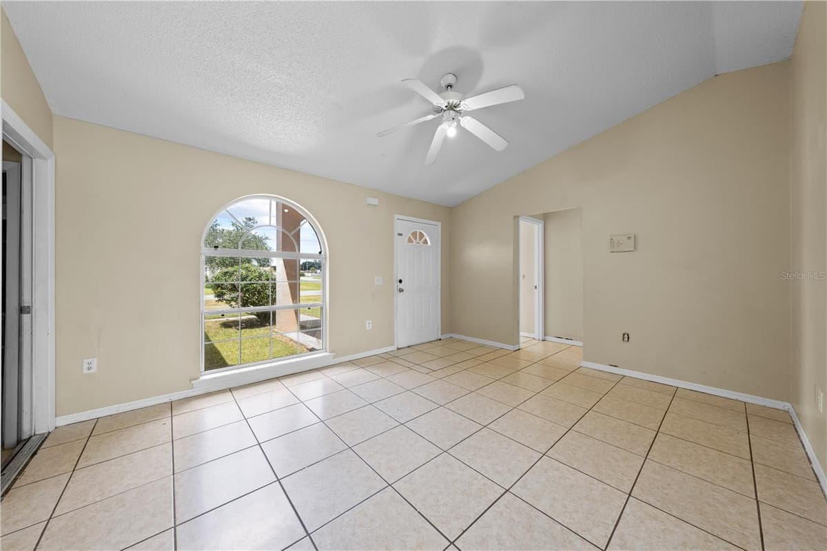 688 JAGUAR COURT — photo 6 of 43