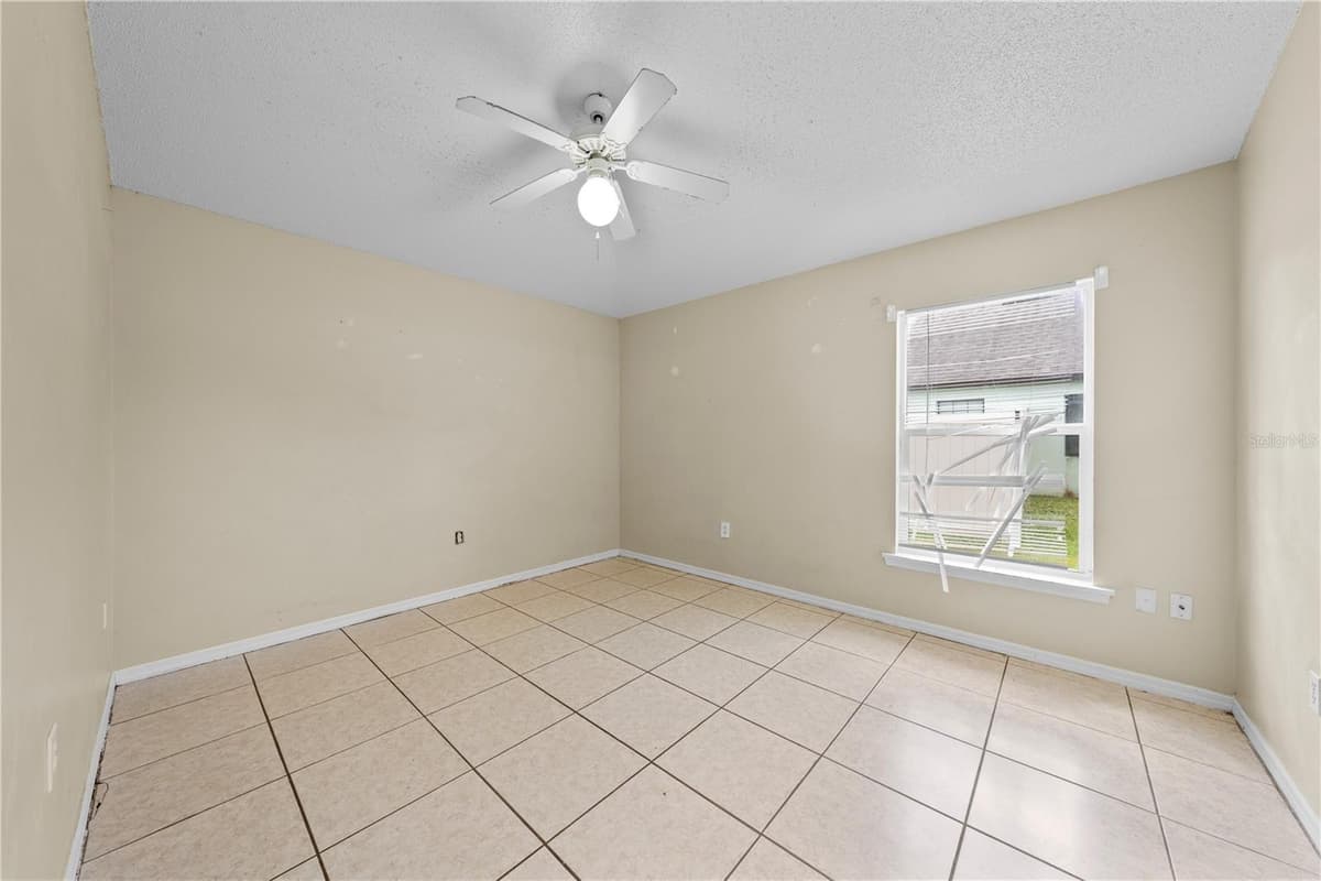 688 JAGUAR COURT — photo 14 of 43