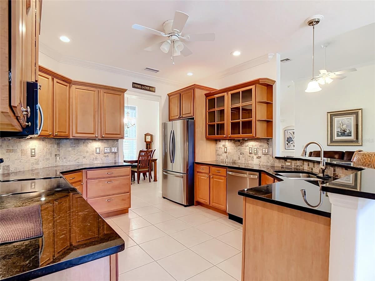 5056 MYRTLE BEACH DRIVE — photo 16 of 62
