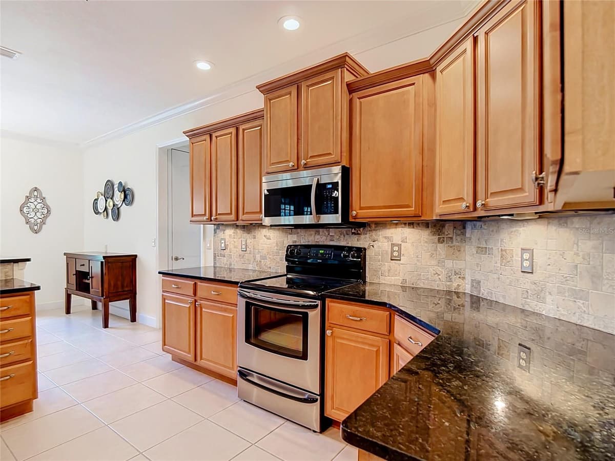 5056 MYRTLE BEACH DRIVE — photo 11 of 62