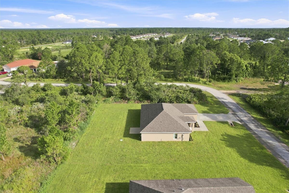 6898 DICKINSON DRIVE — photo 45 of 48