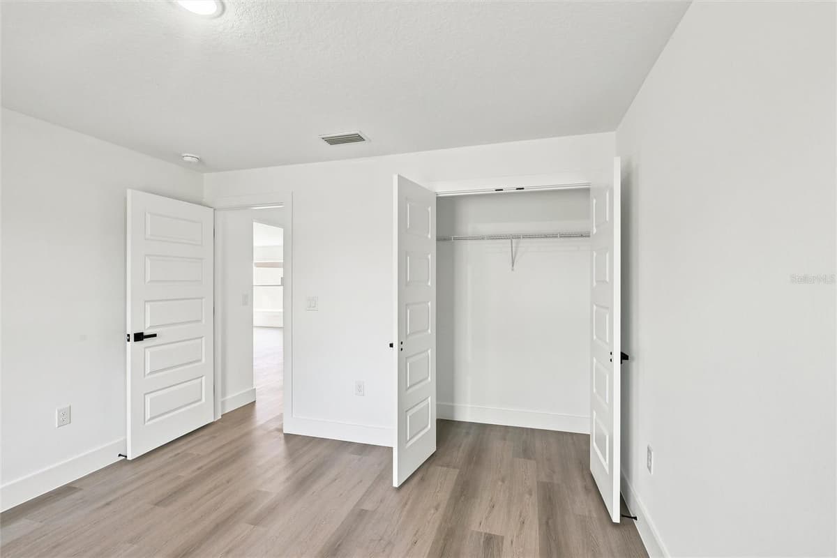 6898 DICKINSON DRIVE — photo 25 of 48