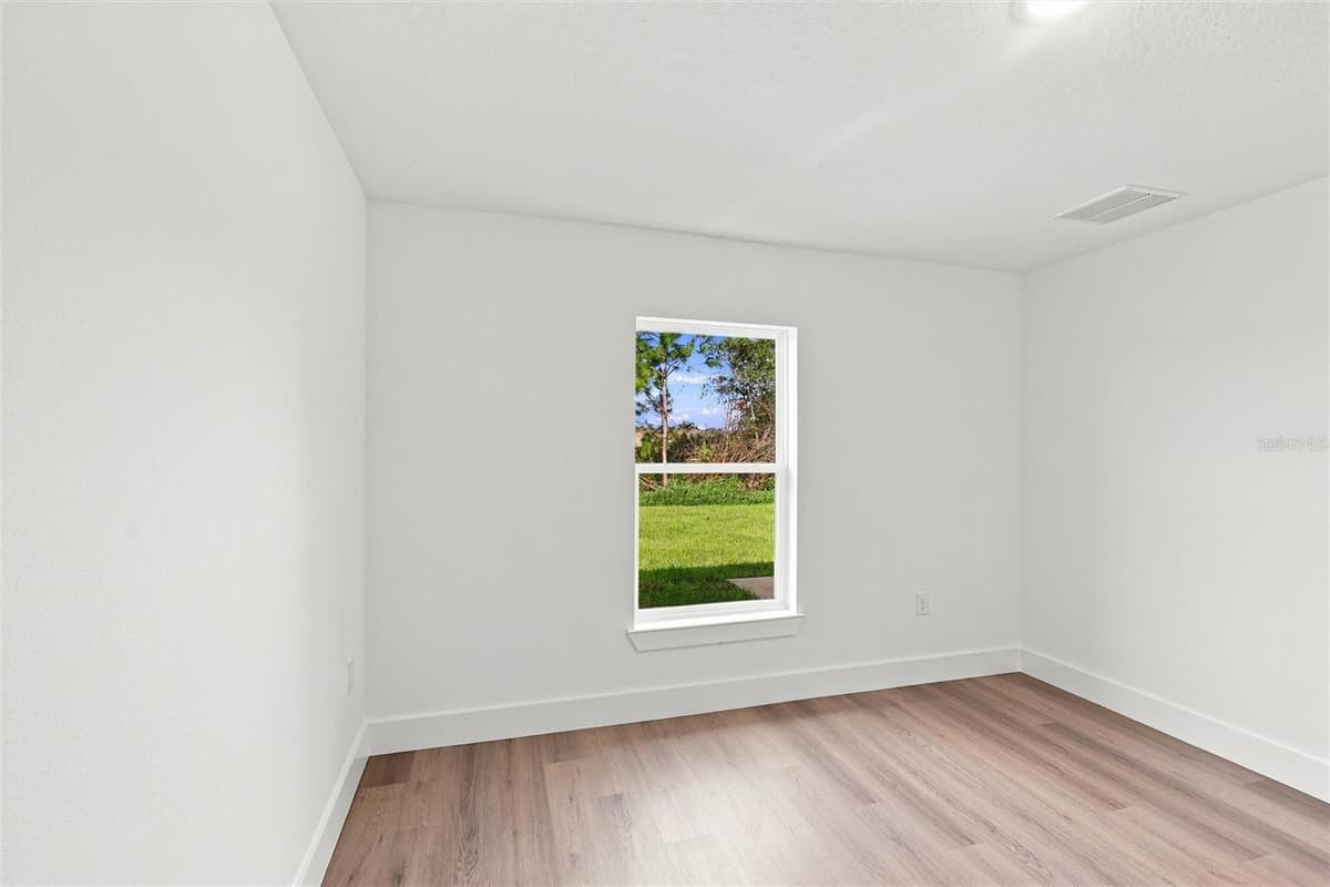 6898 DICKINSON DRIVE — photo 24 of 48