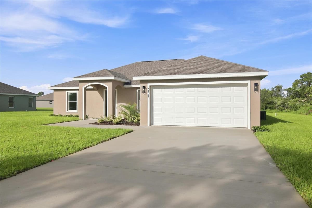 6898 DICKINSON DRIVE — photo 38 of 48