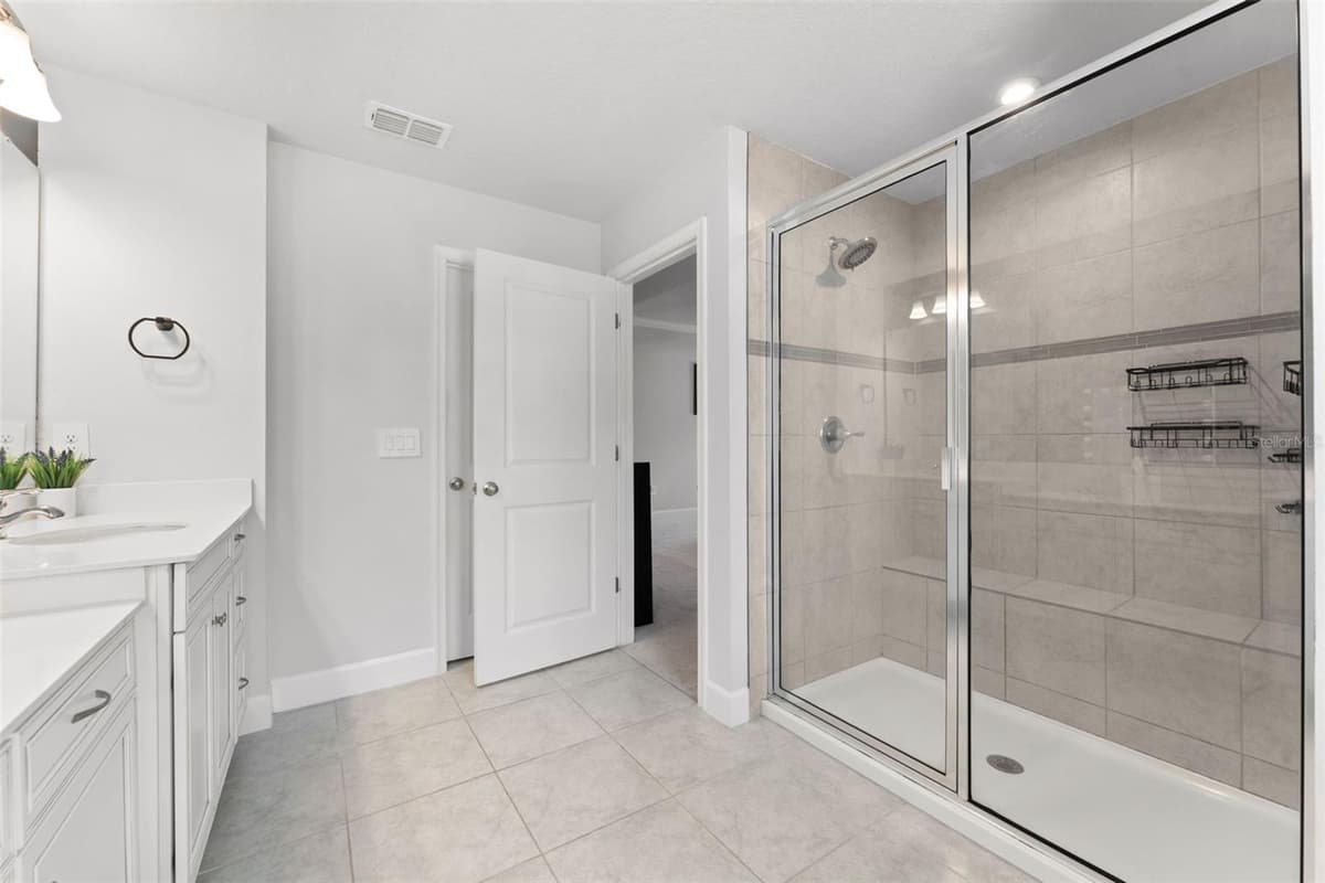 602 ROMINGER LOOP — photo 24 of 38