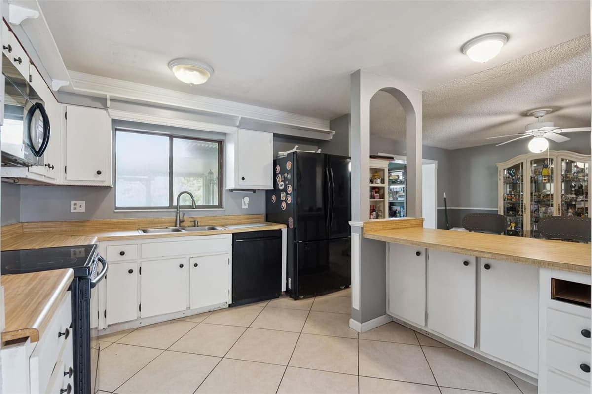 971 WAVERLY DRIVE — photo 14 of 31
